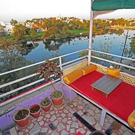 Hotel Rang Sagar Haveli Udaipur Luaran gambar