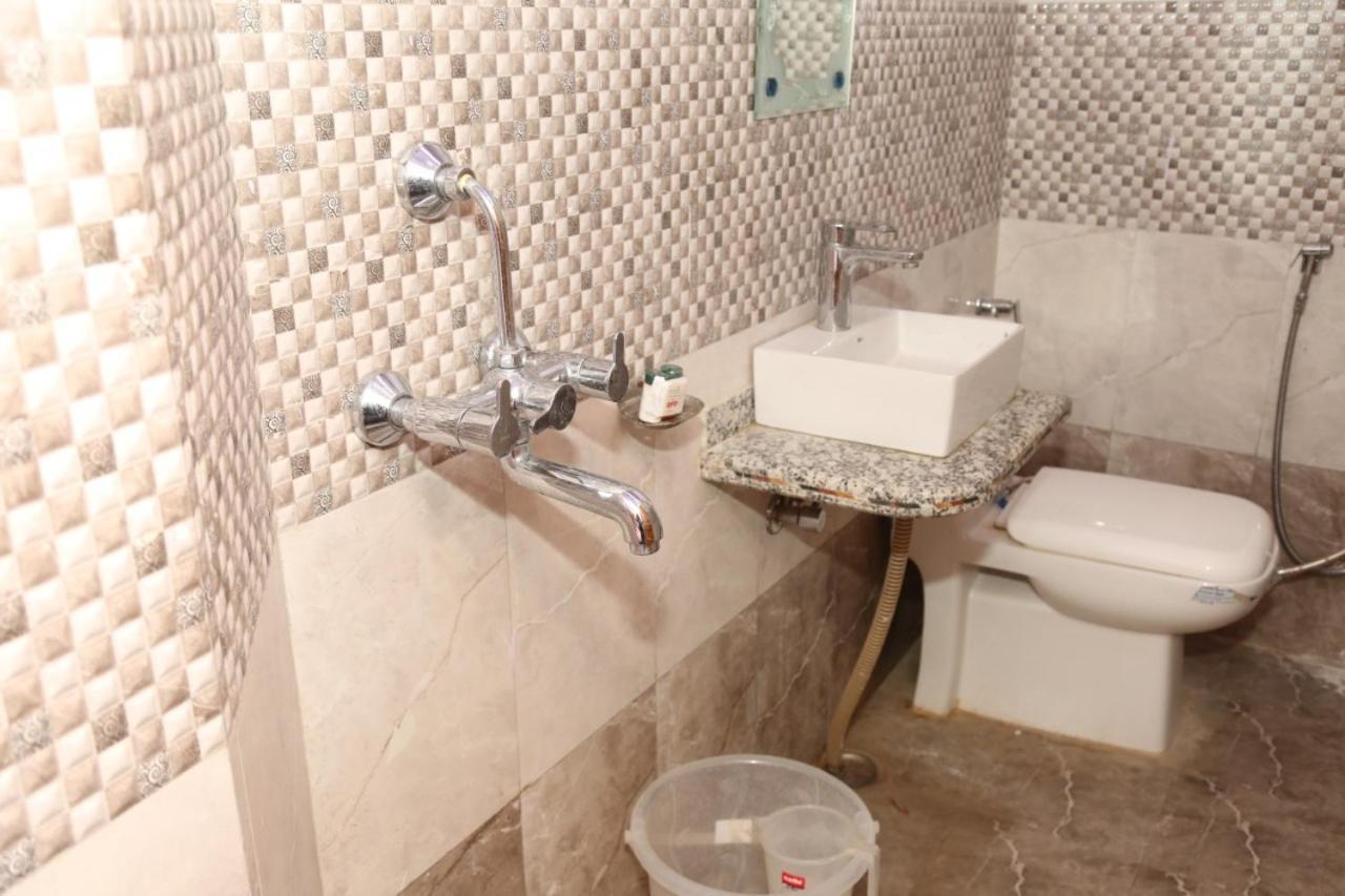 Hotel Rang Sagar Haveli Udaipur Luaran gambar