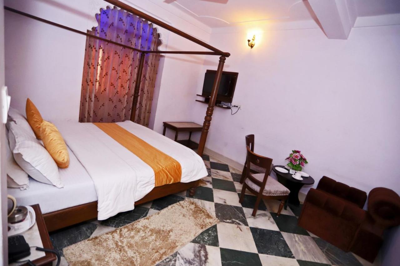 Hotel Rang Sagar Haveli Udaipur Luaran gambar