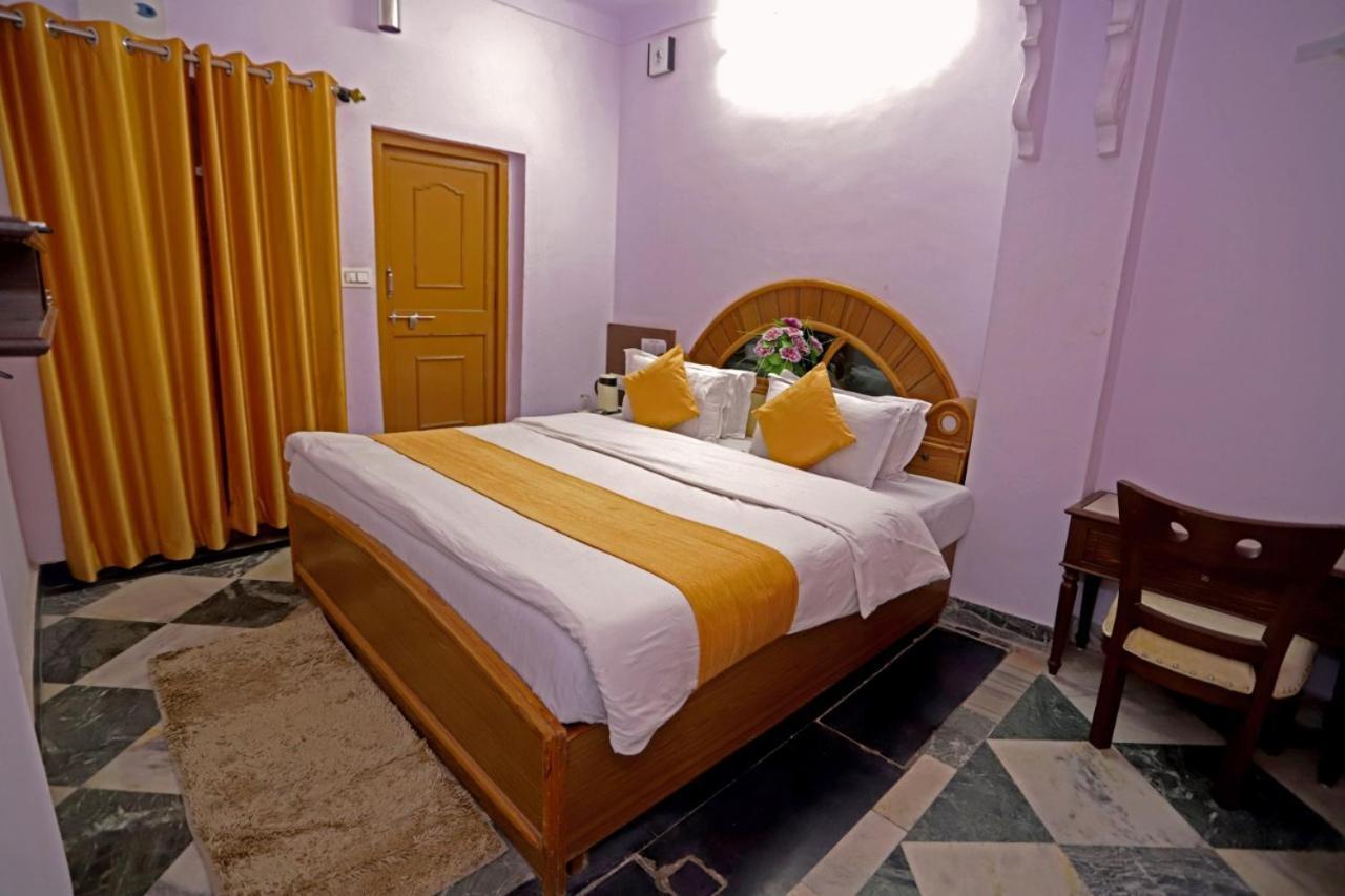 Hotel Rang Sagar Haveli Udaipur Luaran gambar