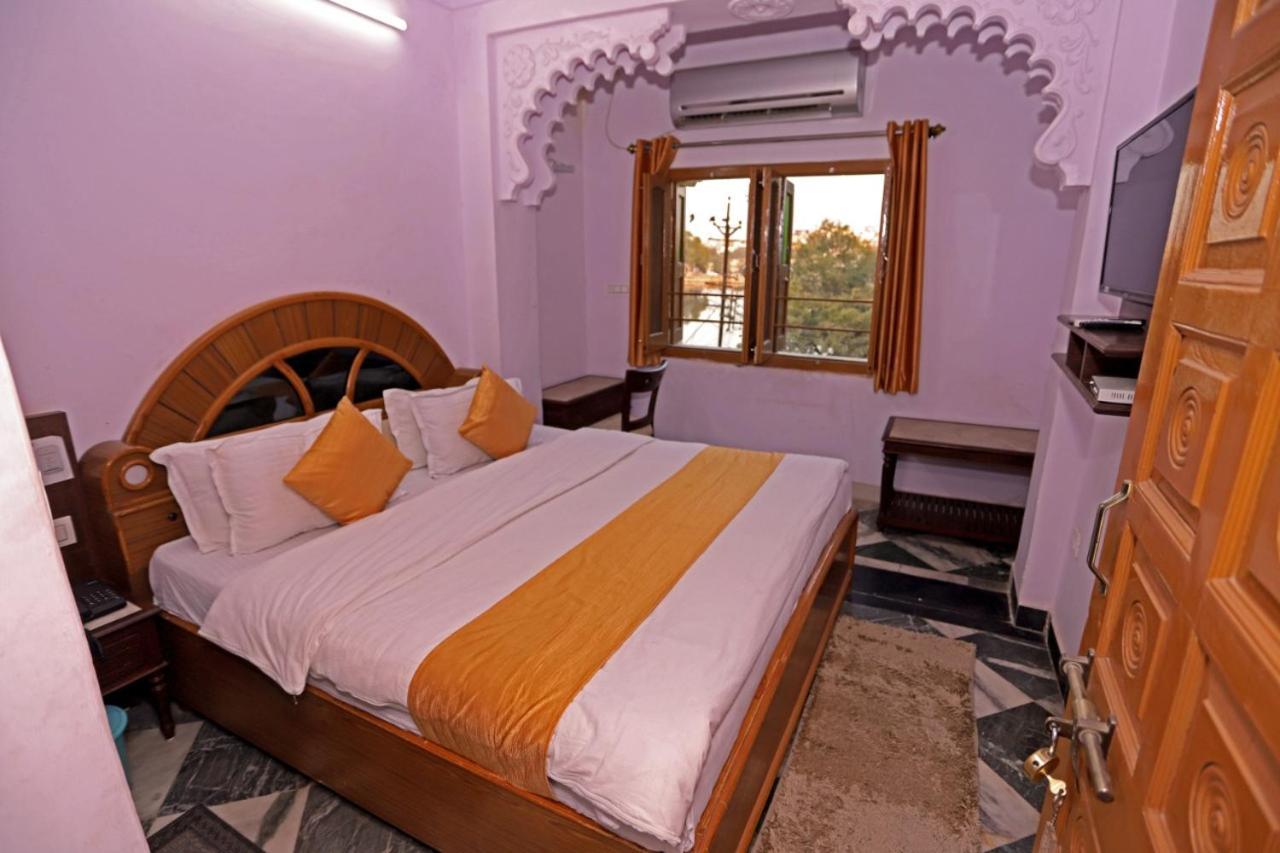 Hotel Rang Sagar Haveli Udaipur Luaran gambar